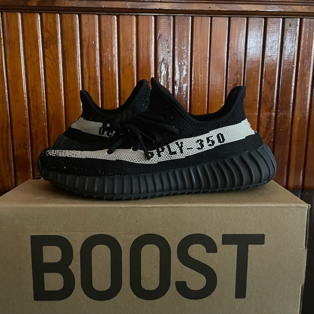 Yeezy Oreo
